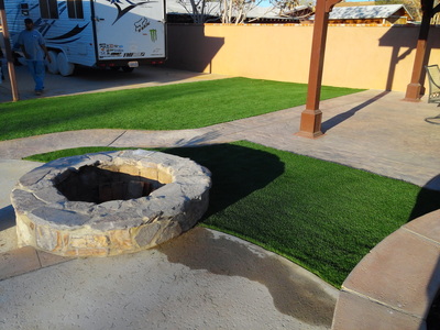 Artificial grass and artificial grass in Lancaster outdoor living space